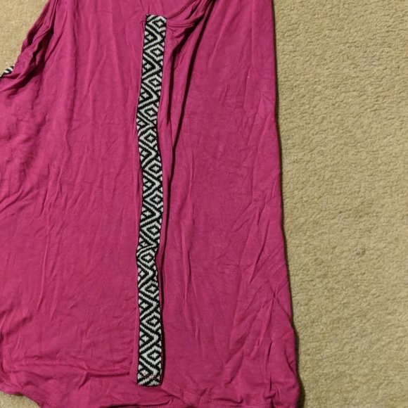 Tank with side detail from stitch fix - Picture 3 of 3